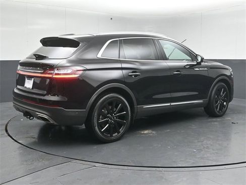 Certified 2023 Lincoln Nautilus Reserve w/ Equipment Group 201A image 7