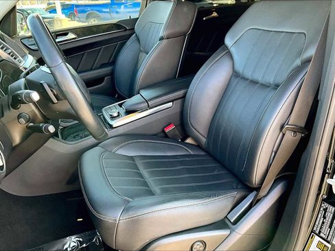 Used 2016 Mercedes-Benz GL 450 4MATIC image 7