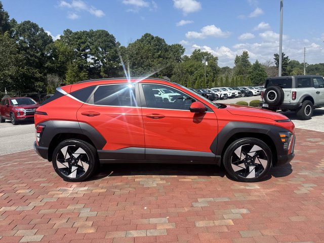 Used 2024 Hyundai Kona Limited AWD/4WD image 37