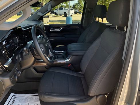 Used 2023 Chevrolet Silverado 1500 RST w/ LPO, Dark Essentials Package image 12