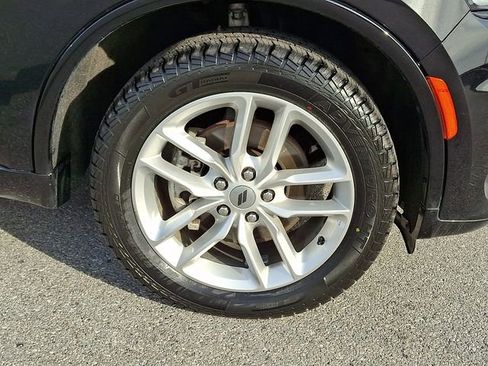 Used 2024 Dodge Durango GT image 8