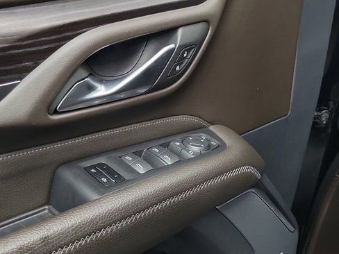 Used 2023 GMC Yukon Denali w/ Advanced Technology Package RWD image 23