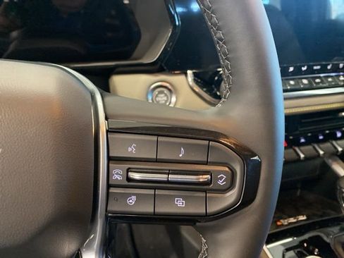 New 2026 Chevrolet Colorado ZR2 w/ Technology Package AWD/4WD image 13