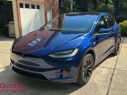 Used 2020 Tesla Model X Long Range AWD/4WD image 1
