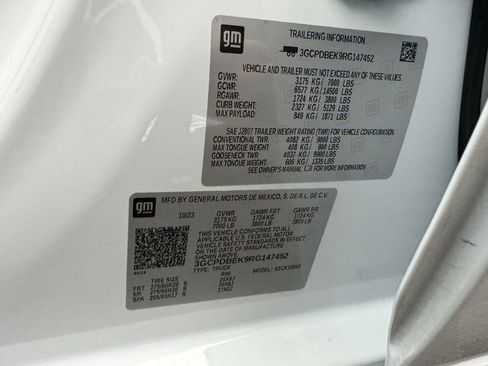 Used 2024 Chevrolet Silverado 1500 Custom image 15