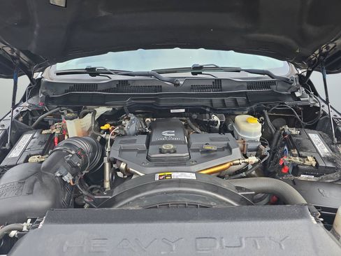 Used 2017 RAM 2500 Laramie AWD/4WD image 32