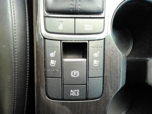 Used 2020 Kia Optima Premium FWD image 12