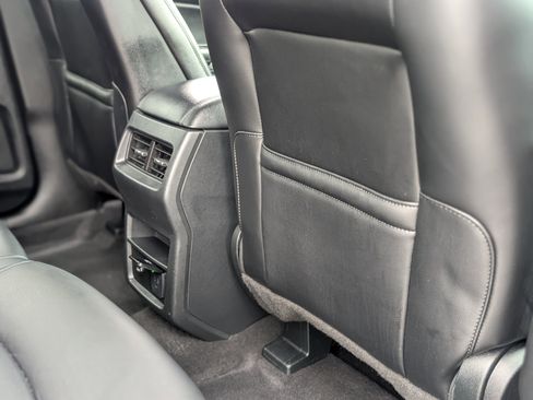 Used 2022 Ford Edge SEL w/ Convenience Package image 40