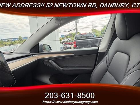 Used 2023 Tesla Model Y 2WD image 13