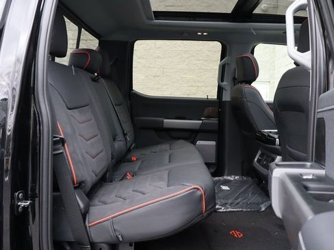 New 2026 Ford F250 Lariat w/ Black Appearance Package image 40