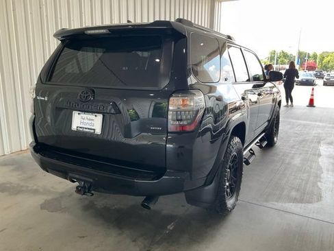 Used 2023 Toyota 4Runner SR5 Premium w/ Moonroof Package RWD image 22