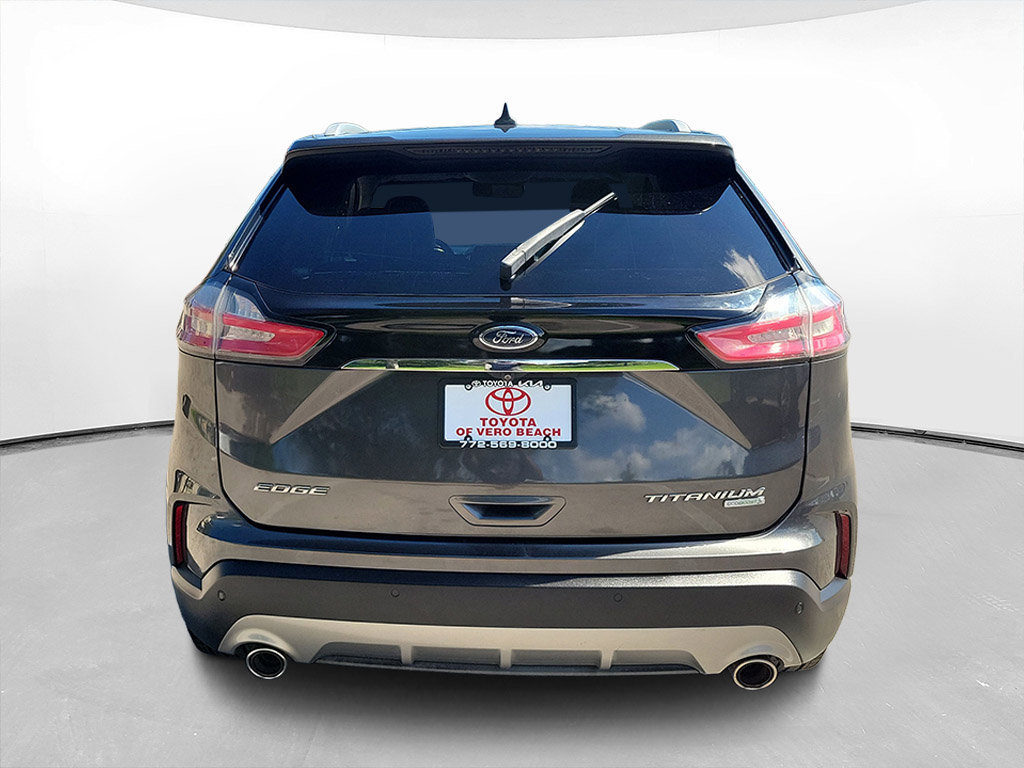 Used 2020 Ford Edge Titanium FWD image 5