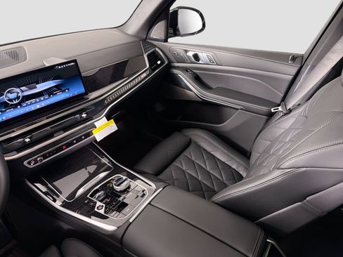 New 2026 BMW X5 xDrive40i w/ Executive Package image 24