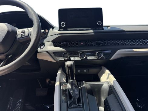 Used 2024 Honda Accord LX image 11