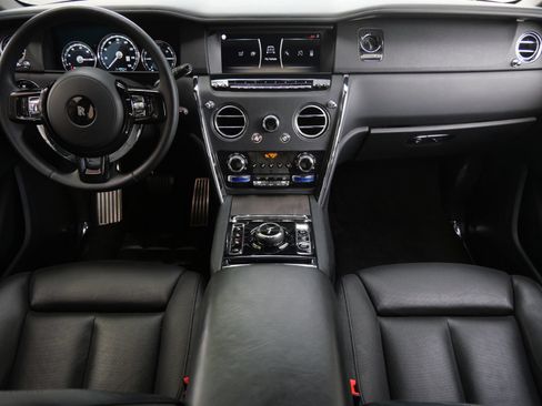 Certified 2021 Rolls-Royce Cullinan AWD/4WD image 4