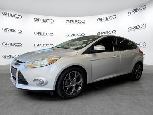 Used 2013 Ford Focus SE FWD image 3