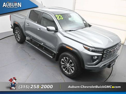 Used 2023 GMC Canyon Denali AWD/4WD image 26