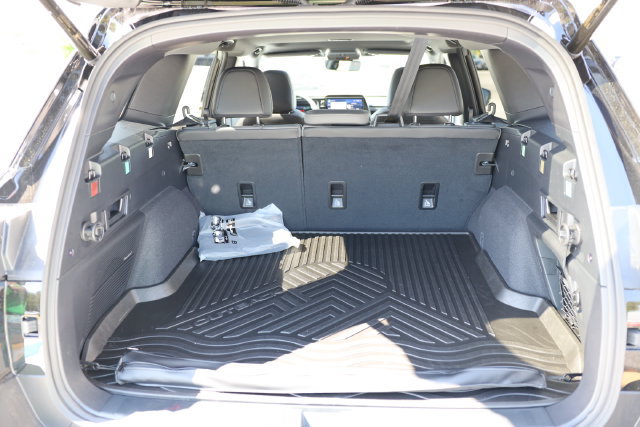New 2026 Subaru Outback Limited AWD/4WD image 11