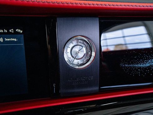 Used 2024 Rolls-Royce Spectre w/ Spectre Launch Package image 61