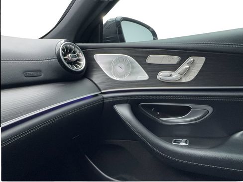 Used 2022 Mercedes-Benz AMG GT 43 image 46