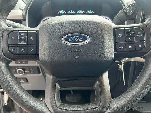 Used 2022 Ford F150 XLT w/ Trailer Tow Package AWD/4WD image 15
