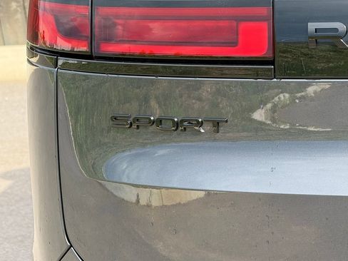 New 2026 Land Rover Range Rover Sport SE image 36
