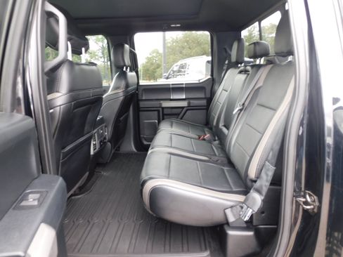 Used 2018 Ford F150 Raptor w/ Equipment Group 802A Luxury image 13