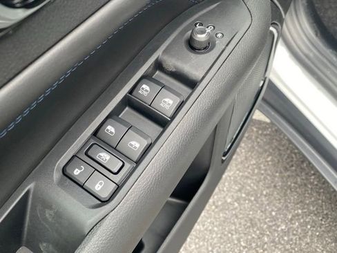 New 2026 Jeep Compass Latitude AWD/4WD image 13