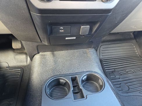 Used 2017 Ford F450 XL w/ Power Equipment Group image 26