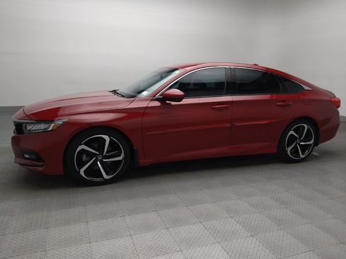 Used 2019 Honda Accord Sport image 2