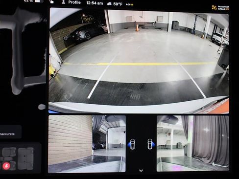 Used 2023 Tesla Model 3 Standard Range image 3