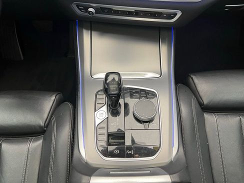 Used 2019 BMW X5 xDrive40i w/ Convenience Package image 11