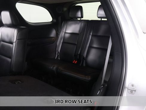 Used 2011 Dodge Durango Crew w/ Leather Interior Group image 6