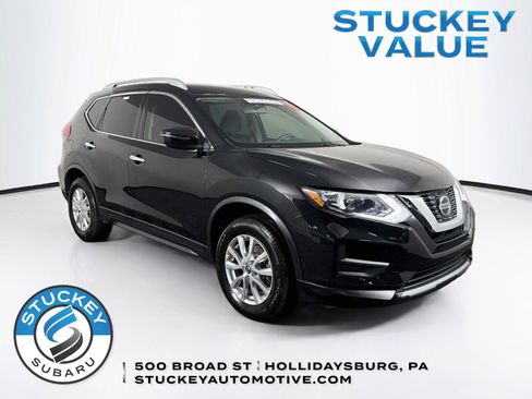 Used 2018 Nissan Rogue SV AWD/4WD image 1