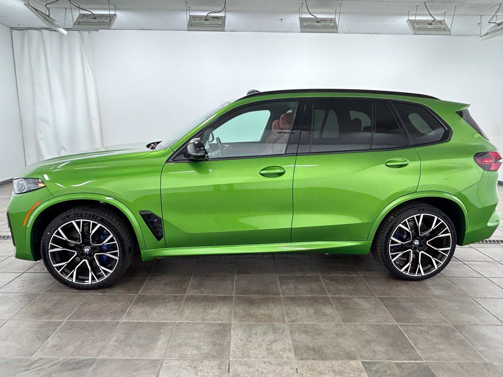 New 2026 BMW X5 M Competition w/ Executive Package AWD/4WD image 3