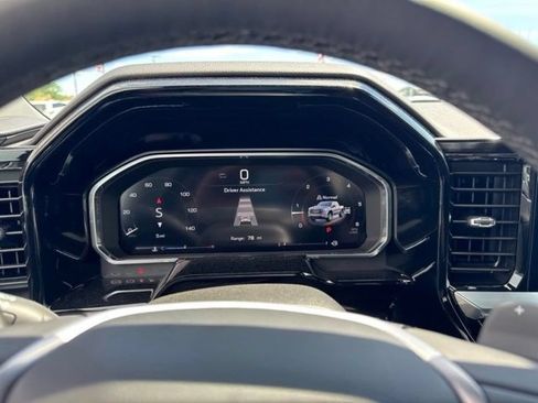 New 2026 GMC Sierra 1500 Elevation w/ Elevation Premium Package AWD/4WD image 18