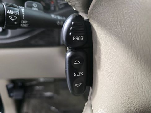 Used 2002 GMC Yukon Denali AWD/4WD image 31