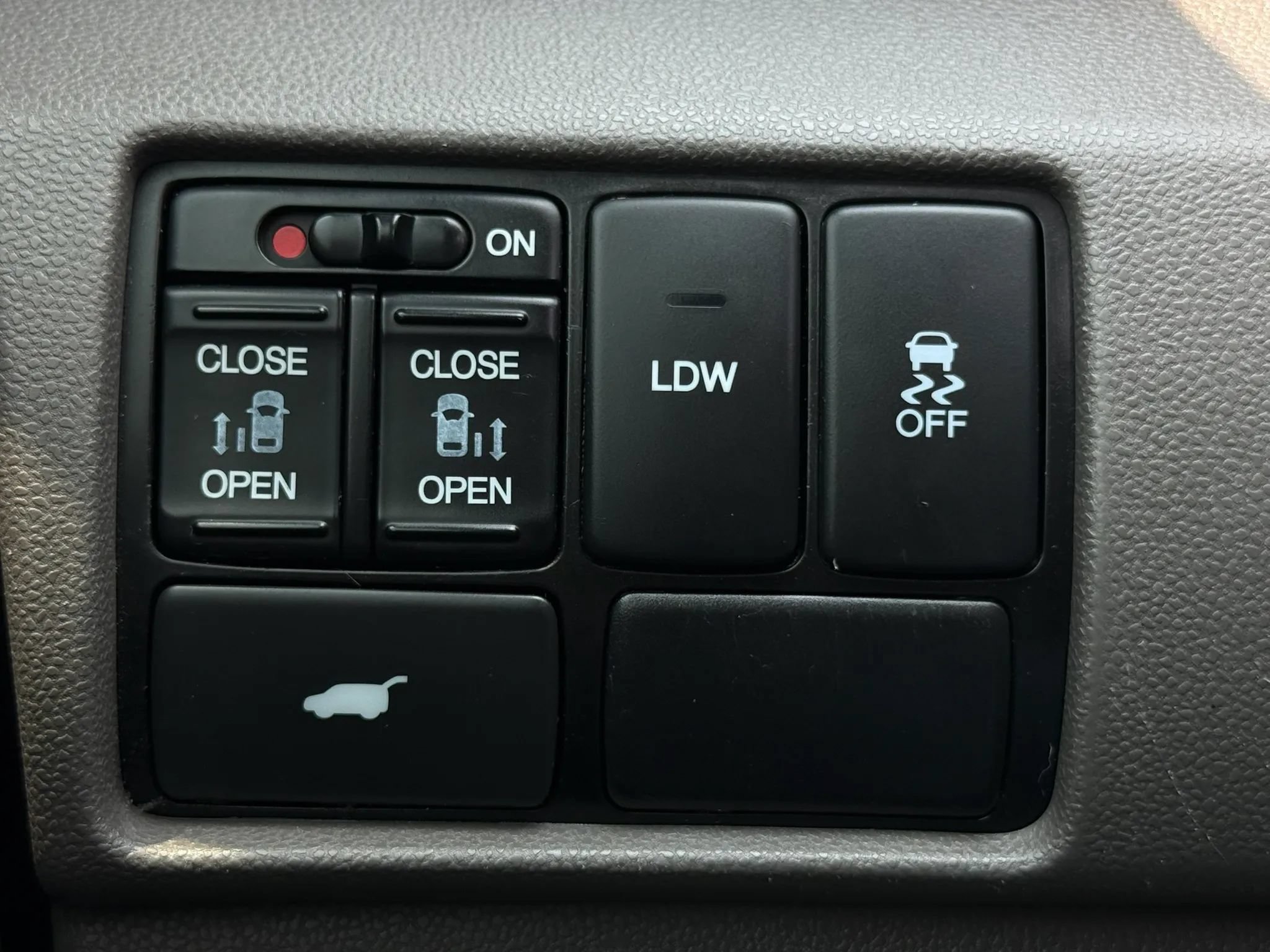 Used 2016 Honda Odyssey EX-L image 19