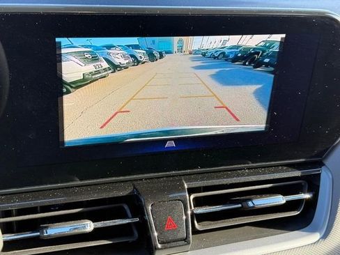 Used 2024 Chevrolet TrailBlazer LT image 18