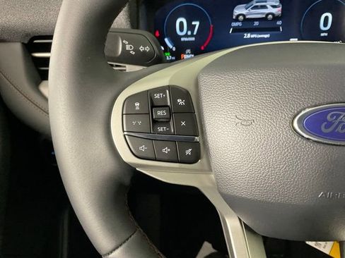 New 2026 Ford Explorer Active image 24