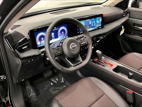 New 2026 Nissan Kicks SR w/ SR Premium Package AWD/4WD image 6