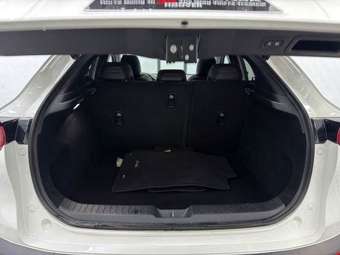 Used 2021 MAZDA CX-30 FWD 2.5 S w/ Premium Package image 19