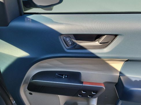 New 2026 Ford Maverick Lariat w/ 4K Tow Package image 29