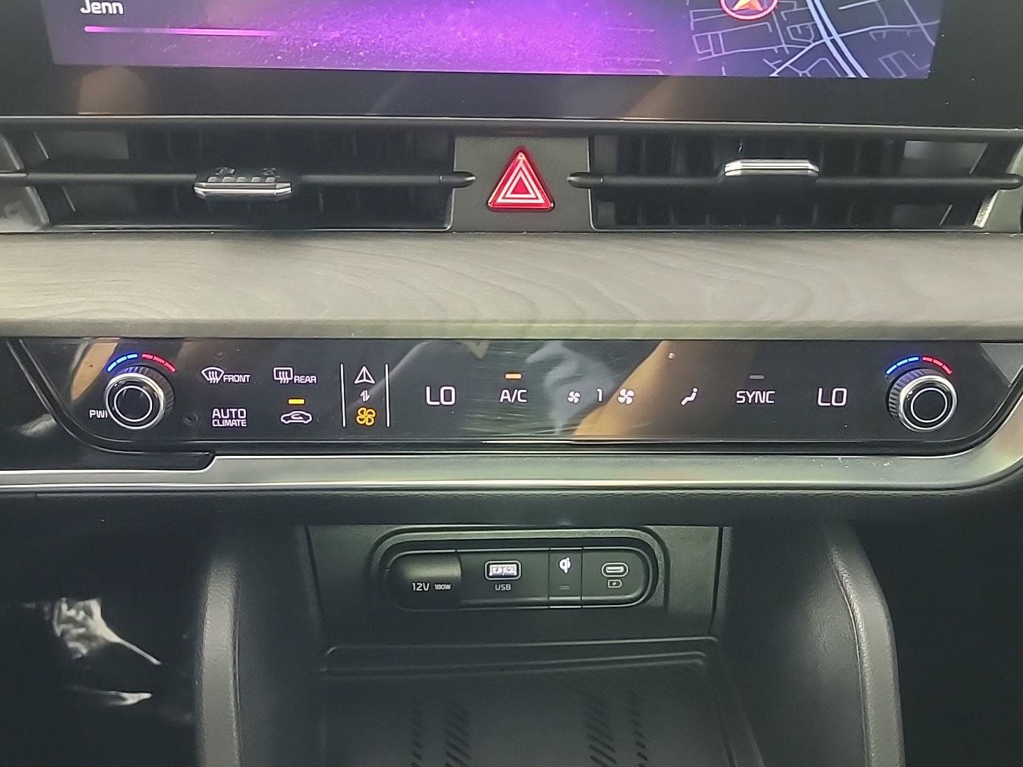 Certified 2023 Kia Sportage X-Line w/ X-Line Premium Package AWD/4WD image 31