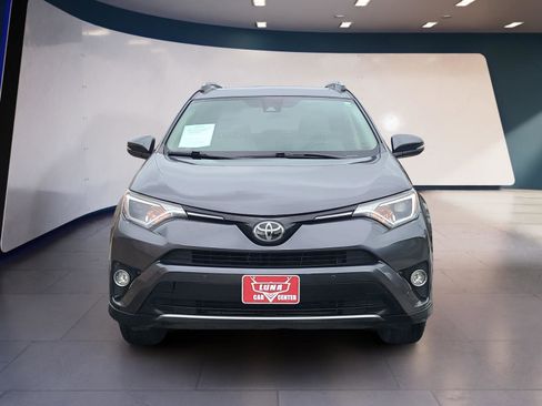 Used 2017 Toyota RAV4 XLE FWD image 8