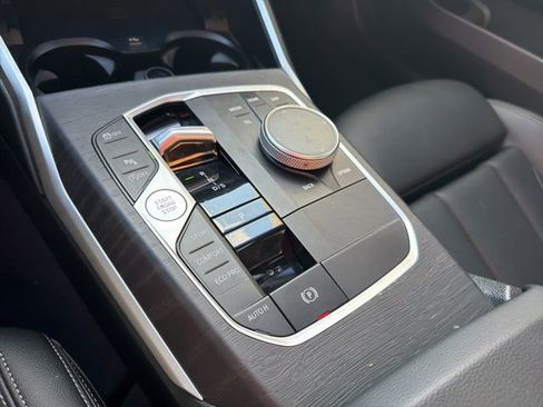 Used 2023 BMW 330i Sedan w/ M Sport Package image 16