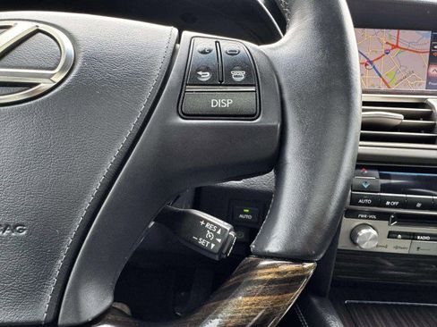 Used 2015 Lexus LS 460 image 25