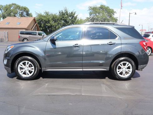 Used 2017 Chevrolet Equinox LT w/ Convenience Package FWD image 2