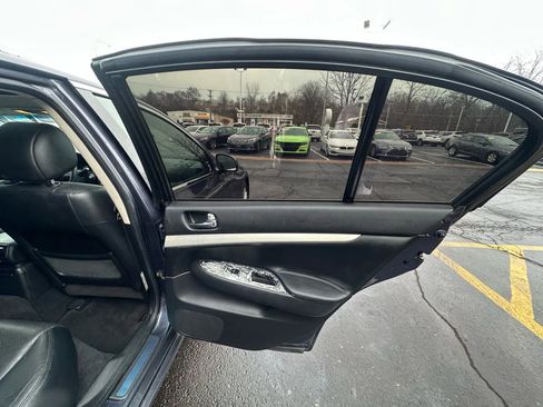Used 2007 INFINITI G35 Journey w/ Premium Pkg image 31