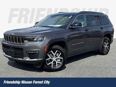 Used 2025 Jeep Grand Cherokee L Limited AWD/4WD image 1